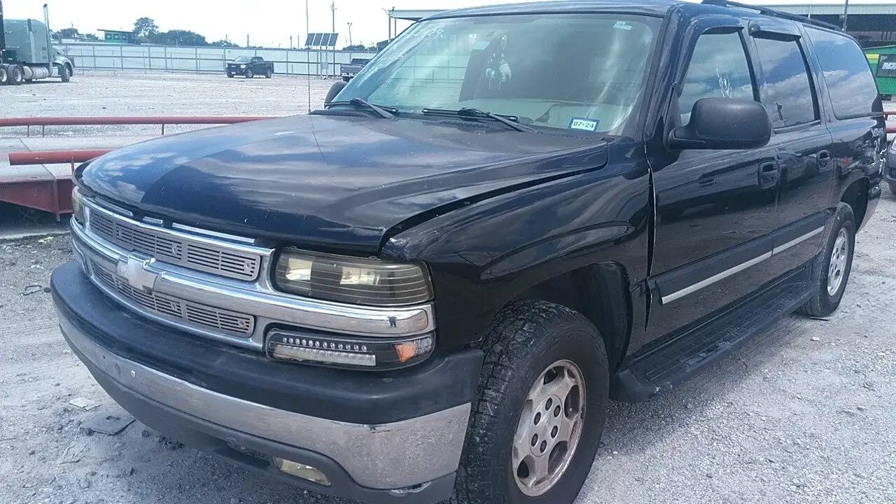 Photo of 2004 Chevrolet Suburban 1500
