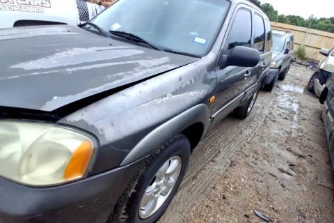 Photo of 2003 Mazda Tribute