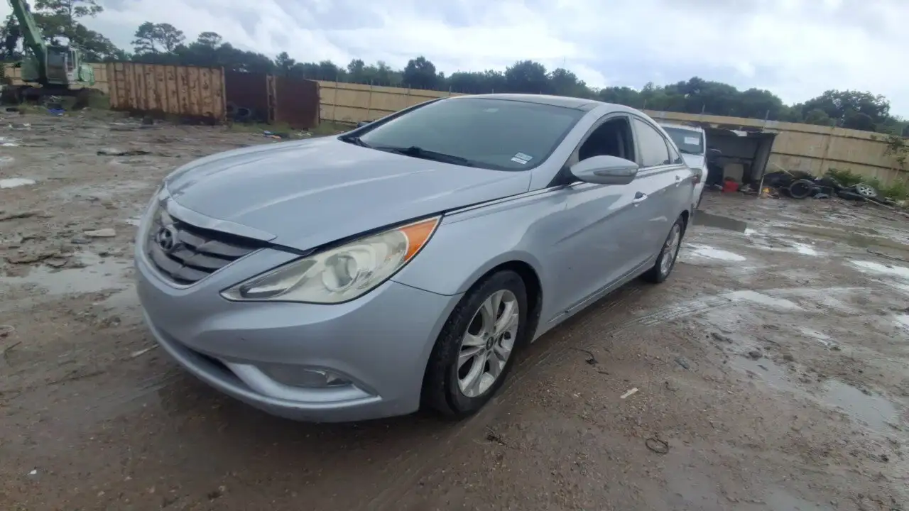 Photo of 2012 Hyundai Sonata