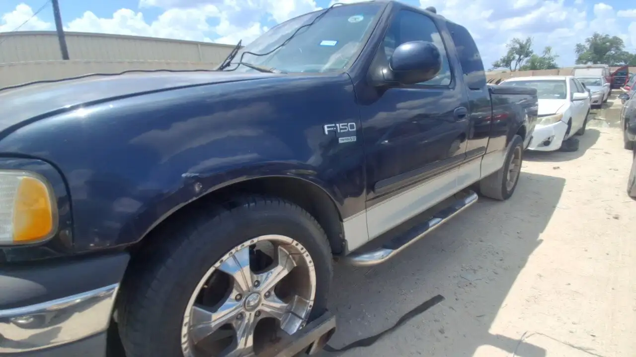Photo of 2001 Ford F-150