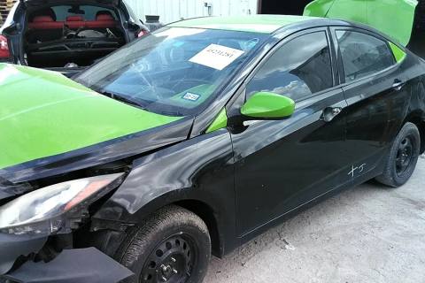 Photo of 2012 Hyundai Accent