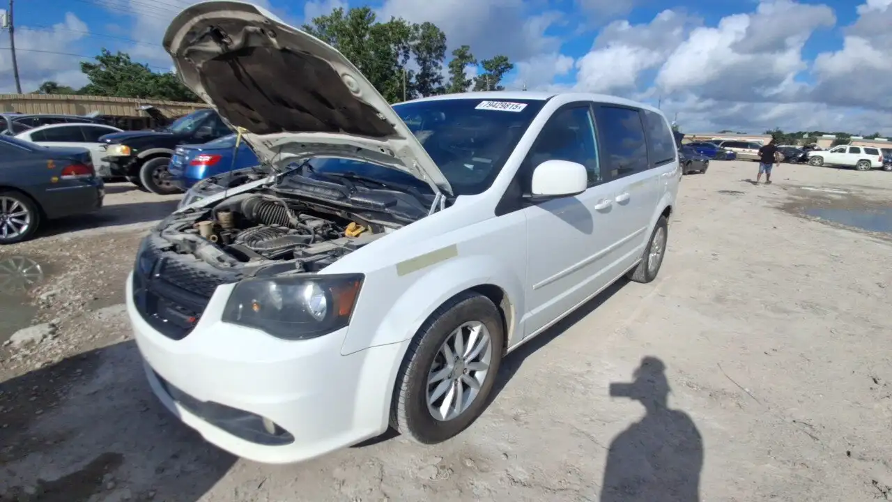 Photo of 2015 Dodge Grand Caravan
