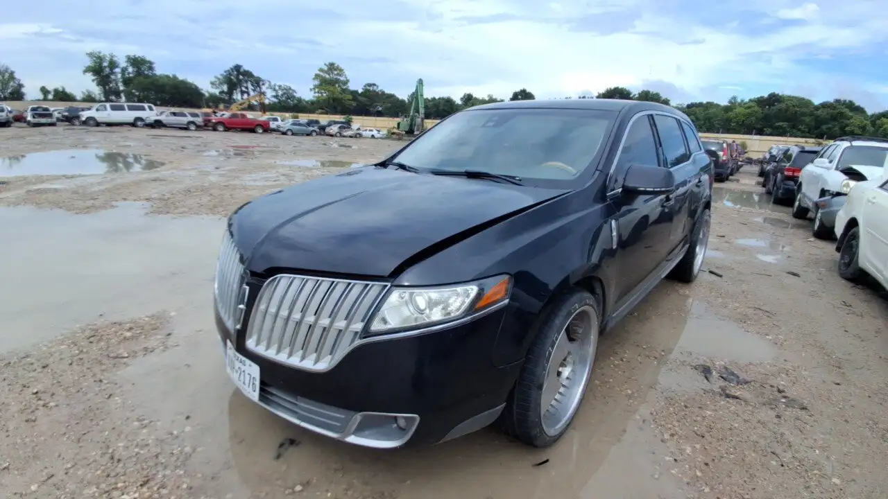 Photo of 2012 Lincoln Mkt