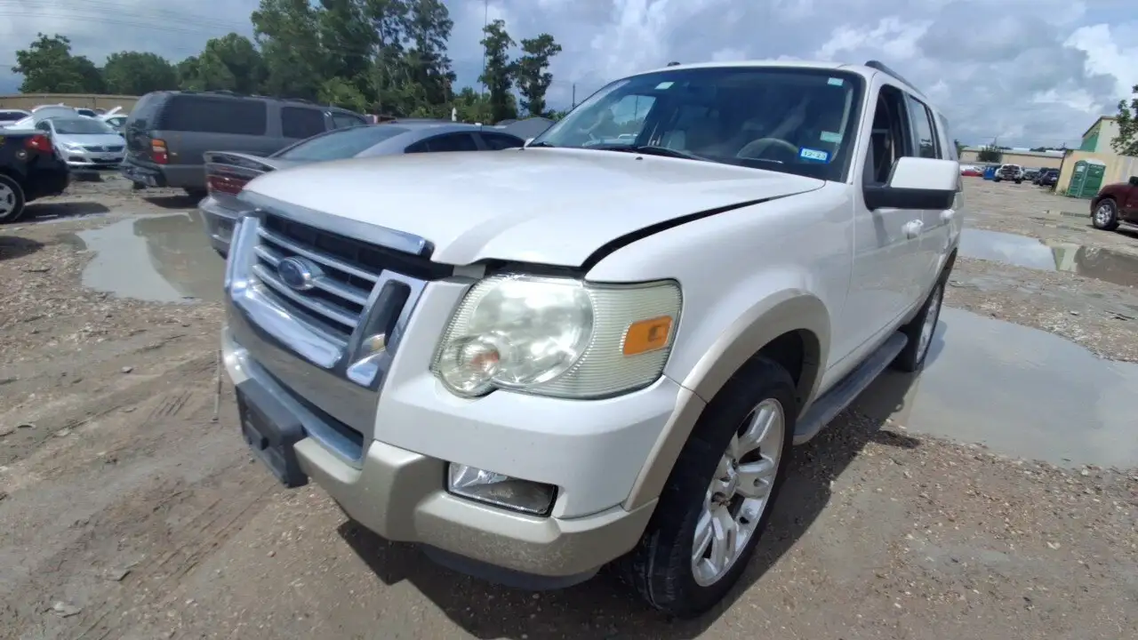 Photo of 2009 Ford Explorer