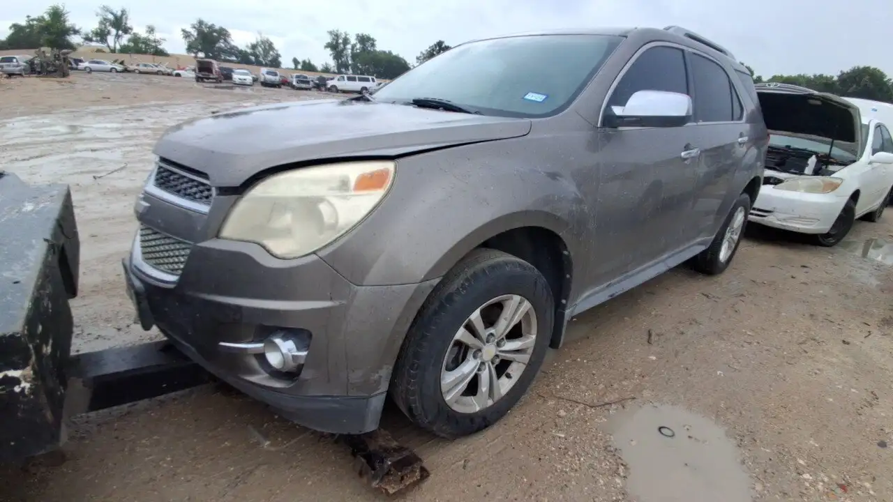 Photo of 2011 Chevrolet Equinox