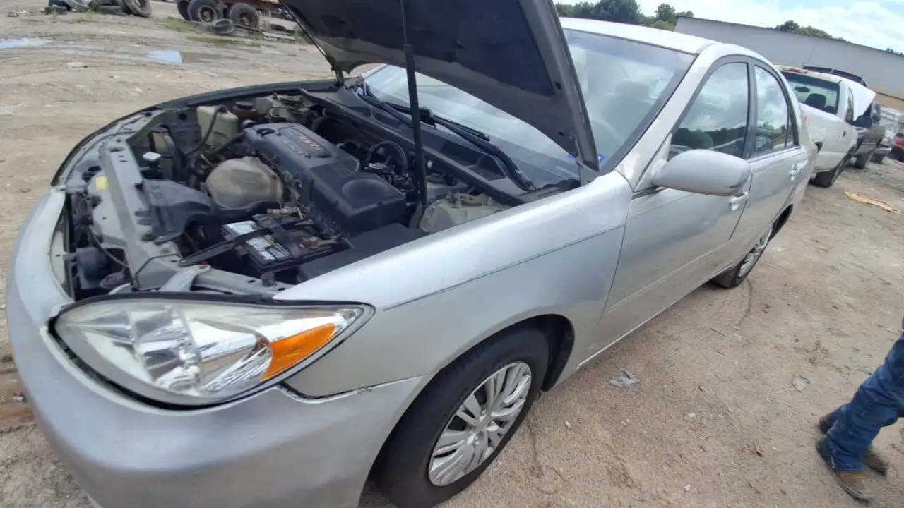 Photo of 2003 Toyota Camry