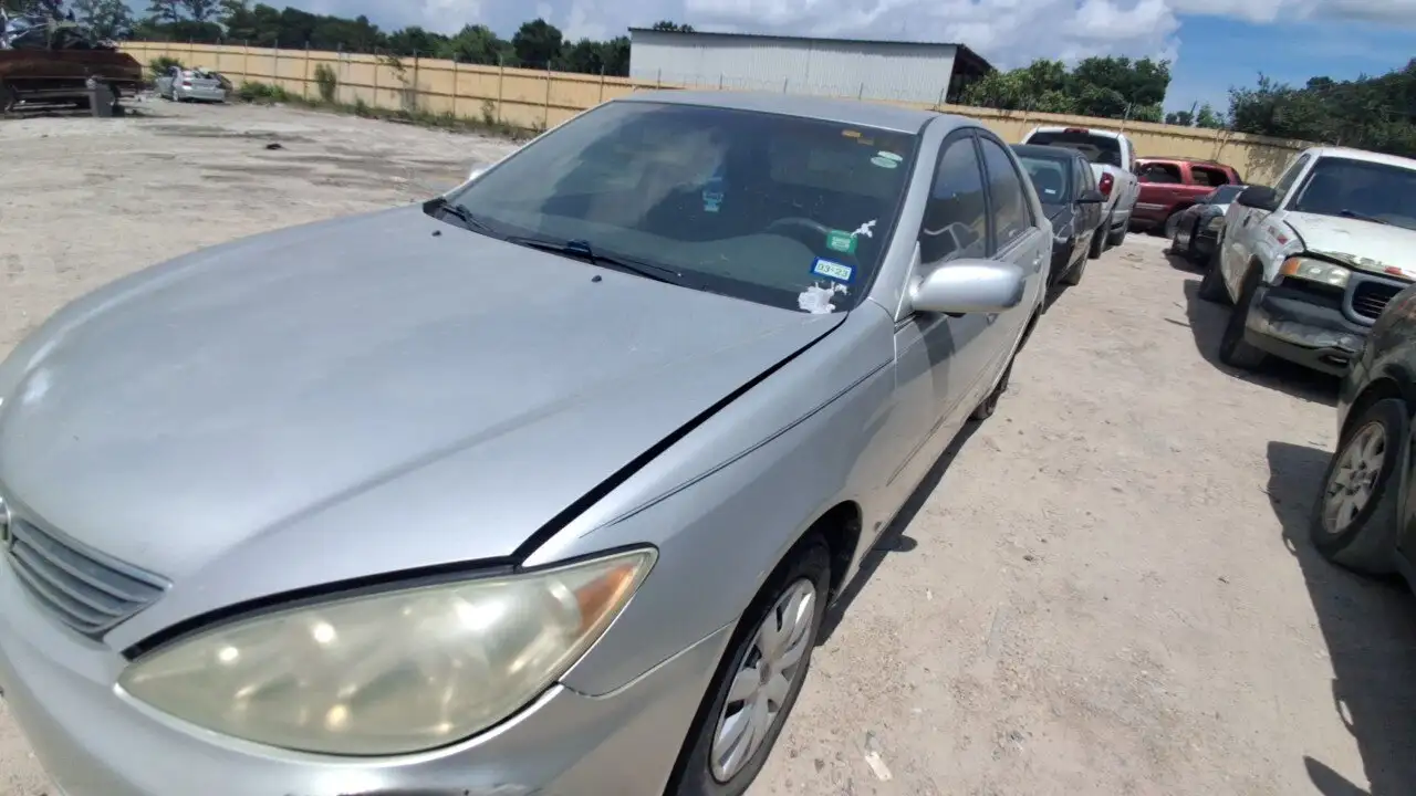 Photo of 2005 Toyota Camry