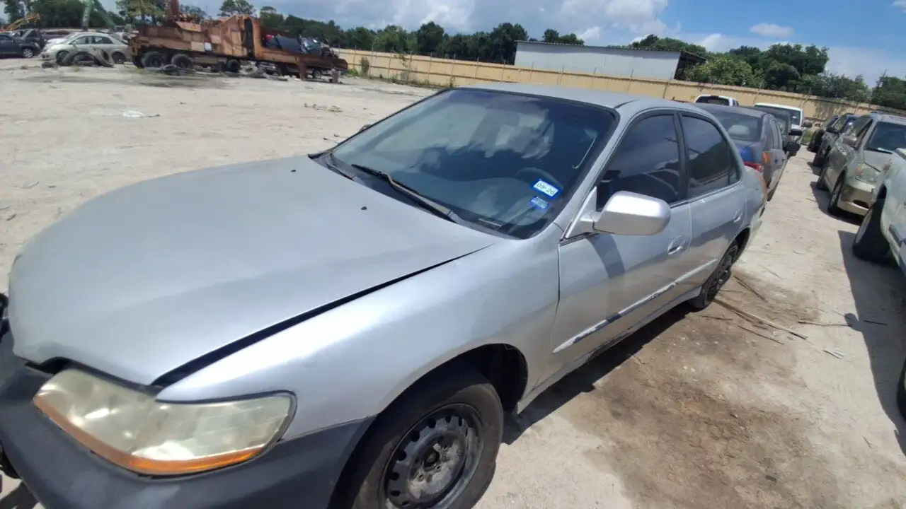 Photo of 2000 Honda Accord