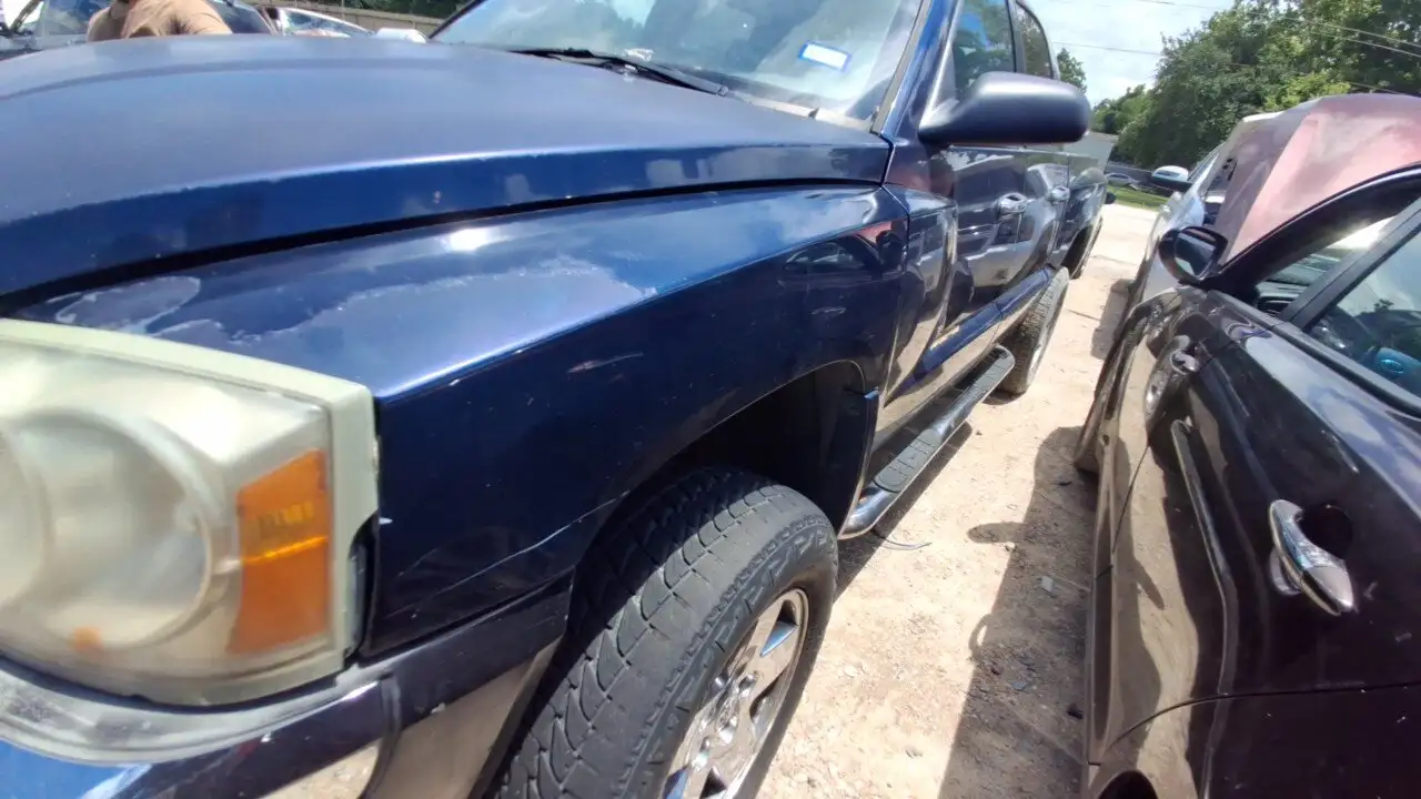Photo of 2005 Dodge Dakota