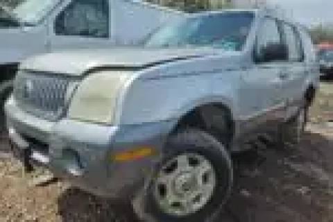 Photo of 2002 Mercury Mountaineer