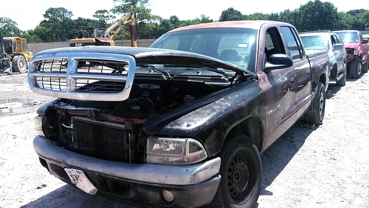 Photo of 2000 Dodge Dakota