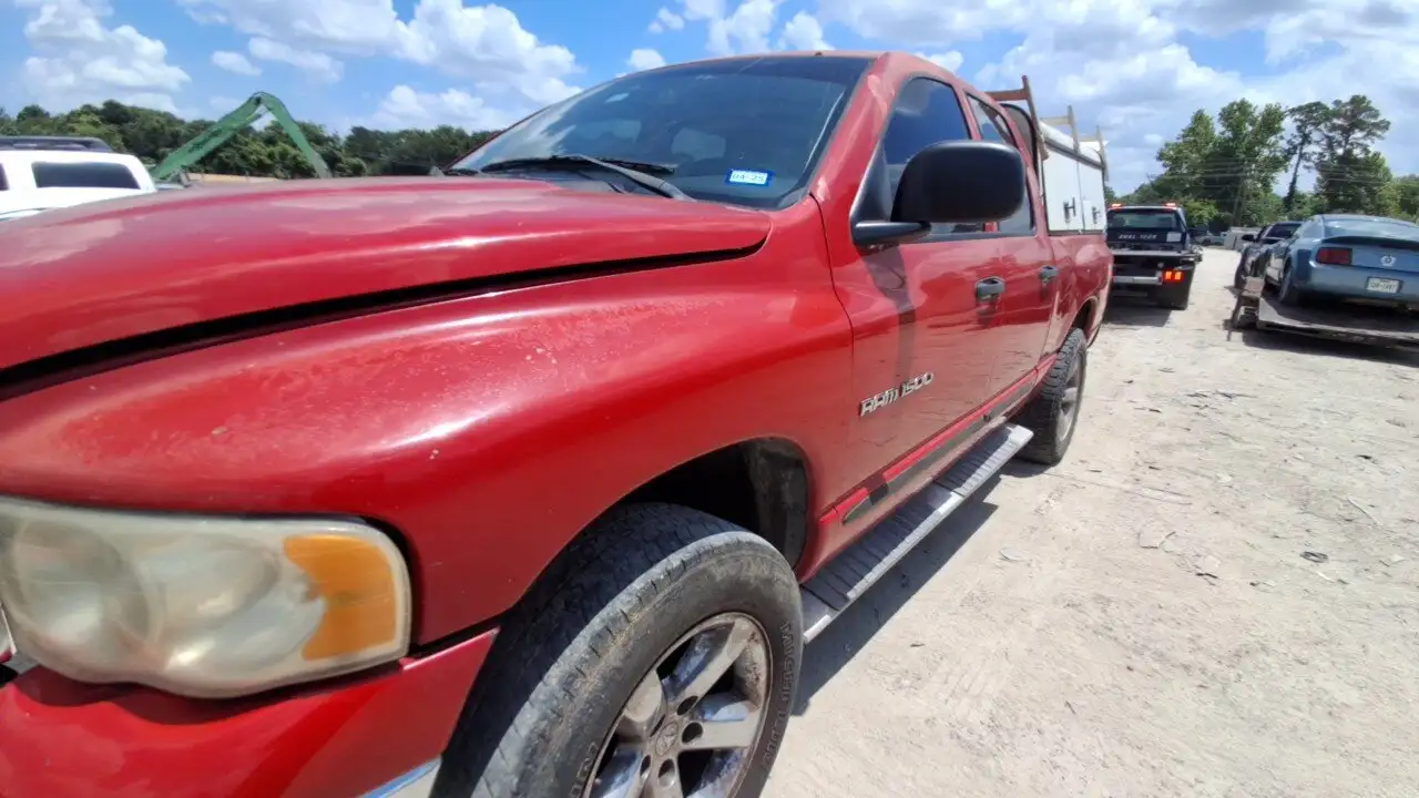 Photo of 2003 Dodge Ram 1500