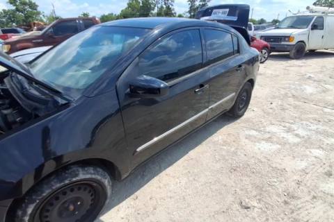 Photo of 2011 Nissan Sentra