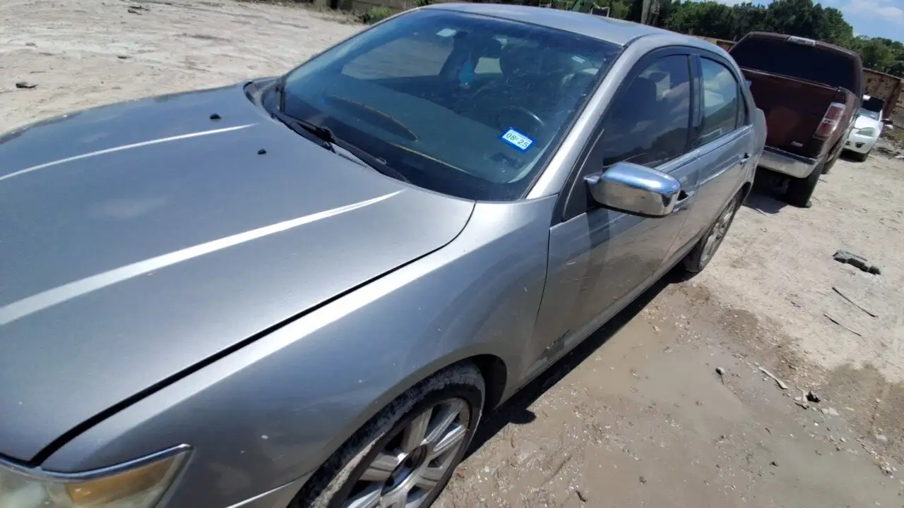 Photo of 2008 Lincoln Mkz