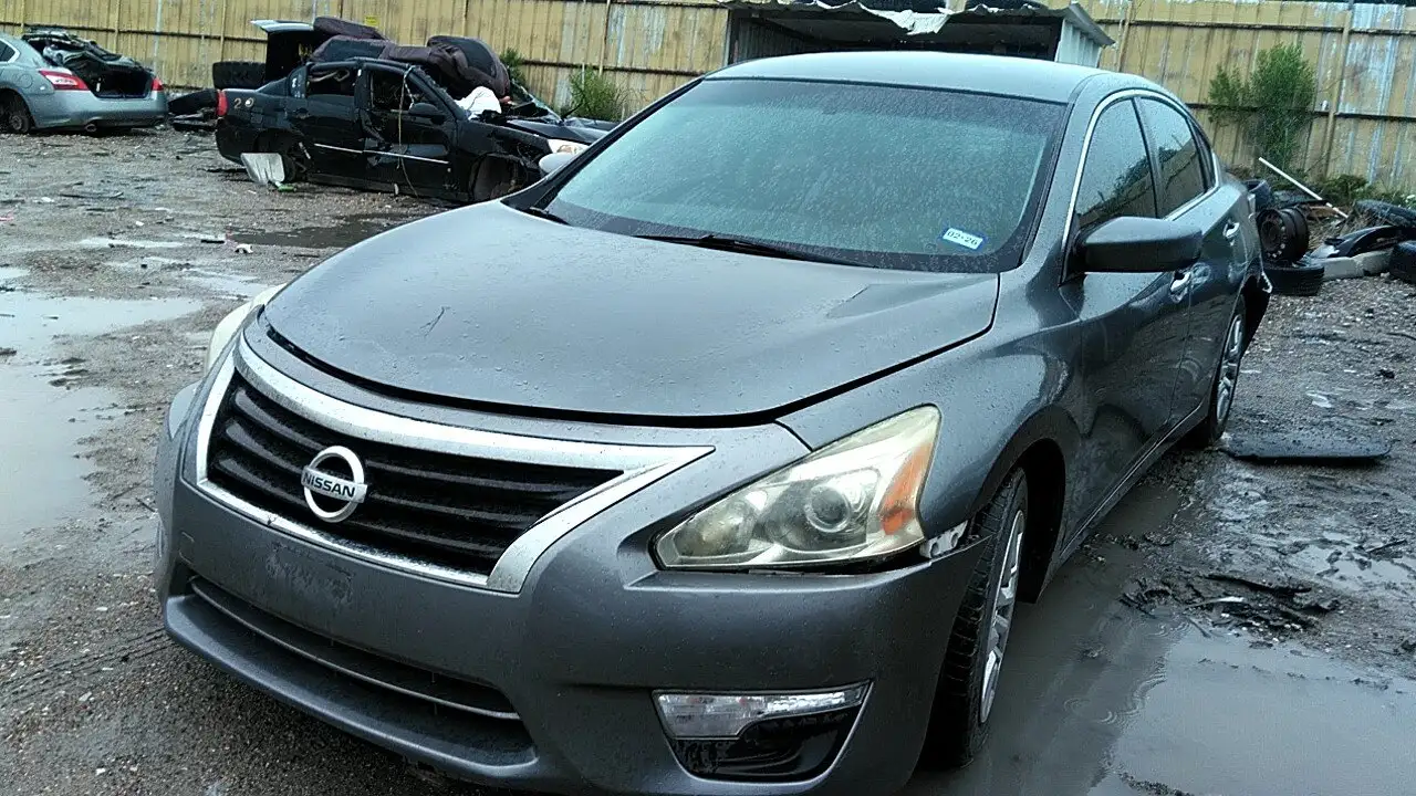 Photo of 2014 Nissan Altima