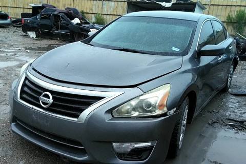 Photo of 2014 Nissan Altima