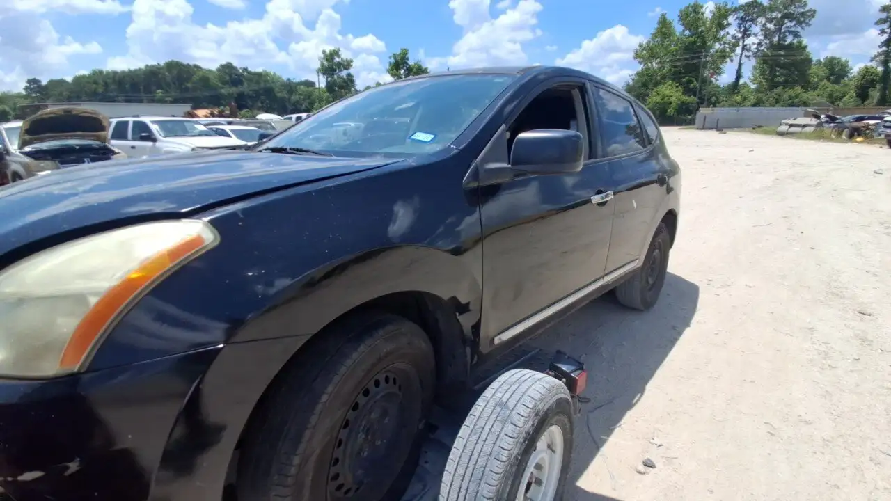 Photo of 2011 Nissan Rogue