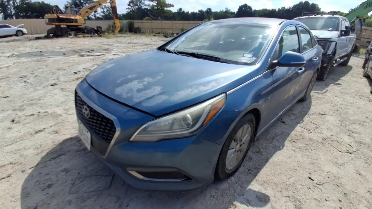 Photo of 2016 Hyundai Sonata