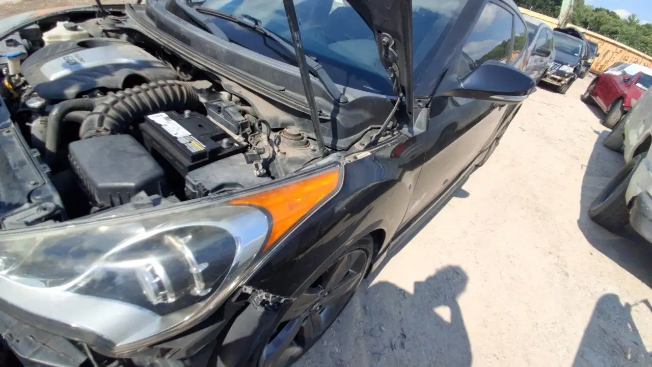 Photo of 2015 Hyundai Veloster
