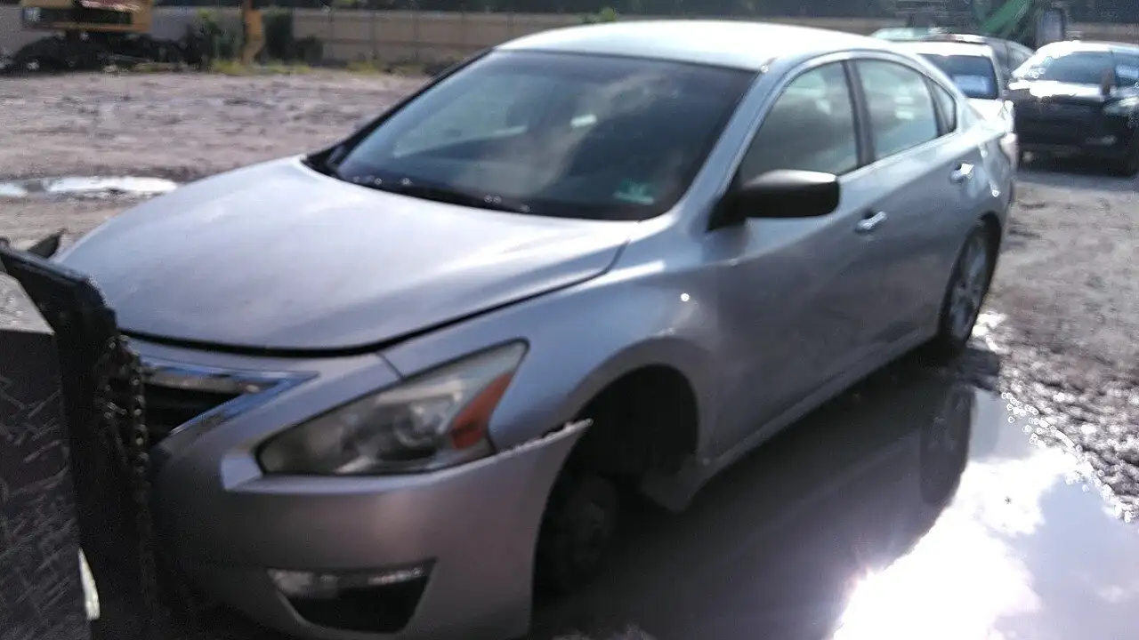Photo of 2014 Nissan Altima