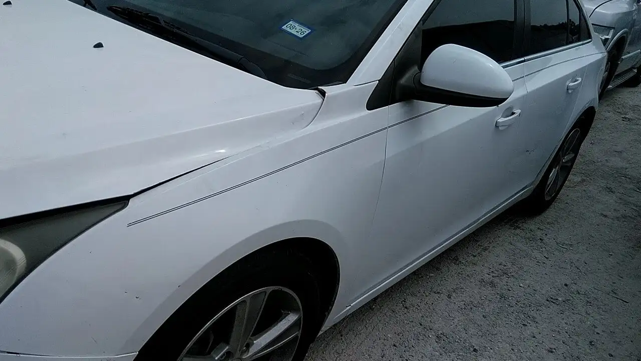 Photo of 2014 Chevrolet Cruze