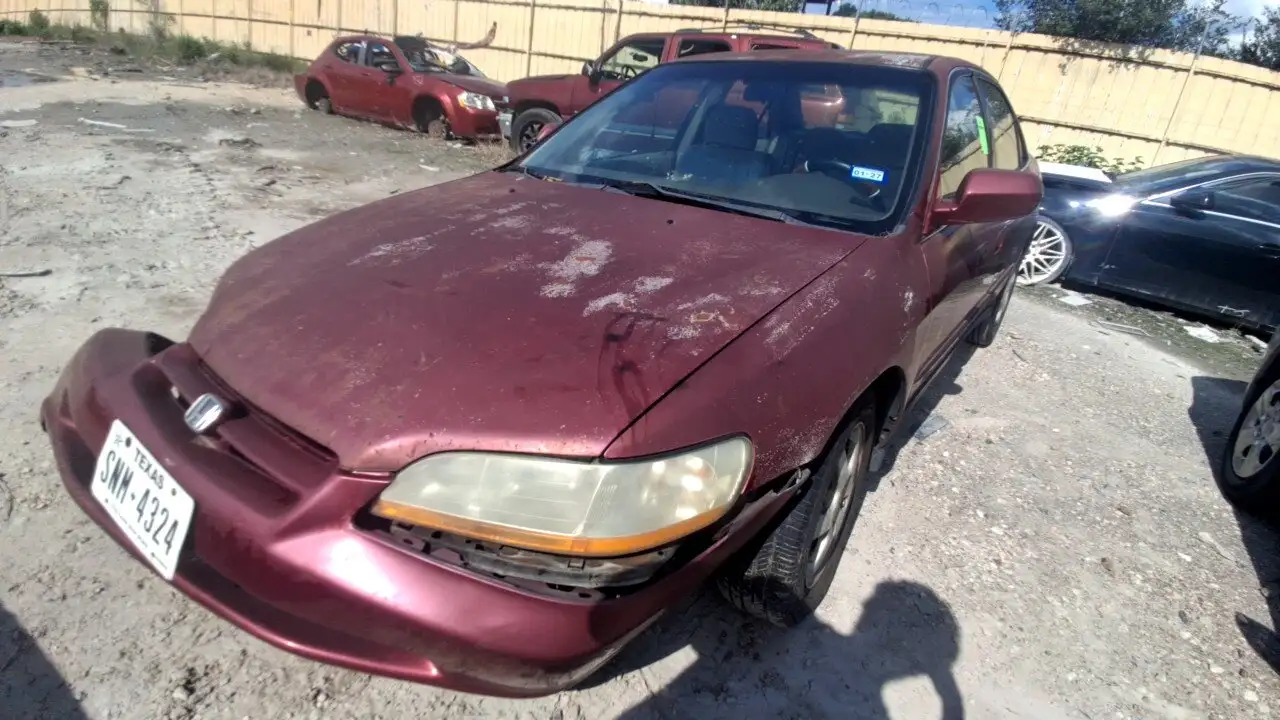 Photo of 2000 Honda Accord