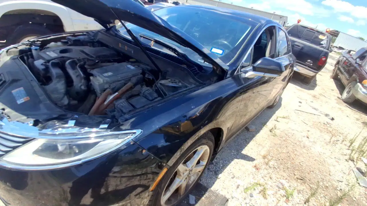 Photo of 2016 Lincoln Mkz