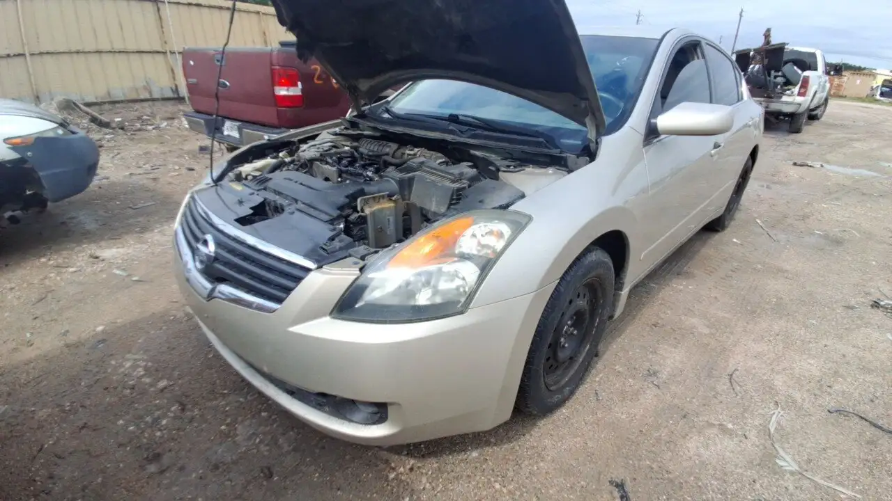 Photo of 2009 Nissan Altima