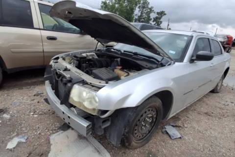 Photo of 2005 Chrysler 300