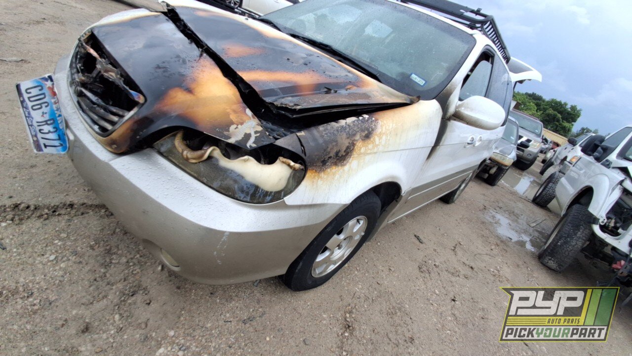 Photo of 2003 Kia Sedona