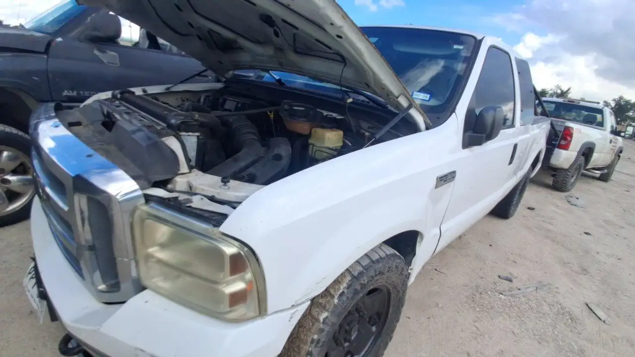 Photo of 2005 Ford F-250 Super Duty