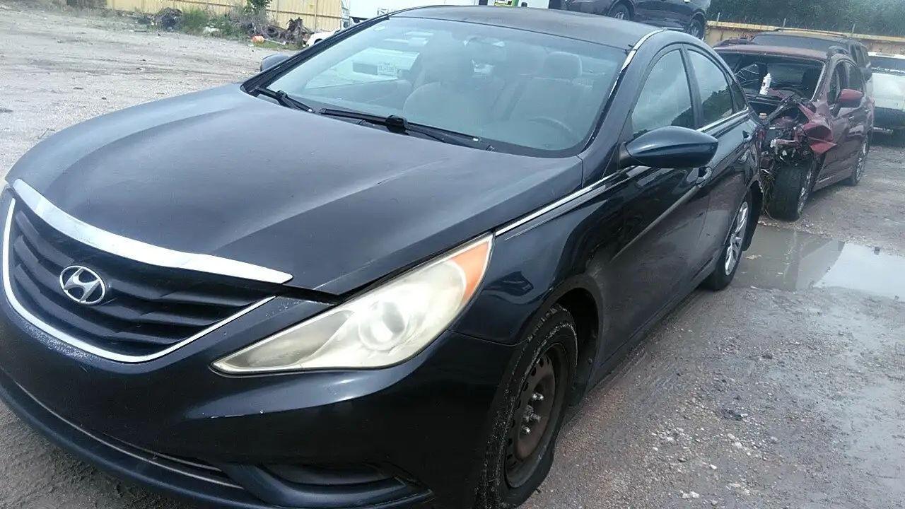 Photo of 2012 Hyundai Sonata