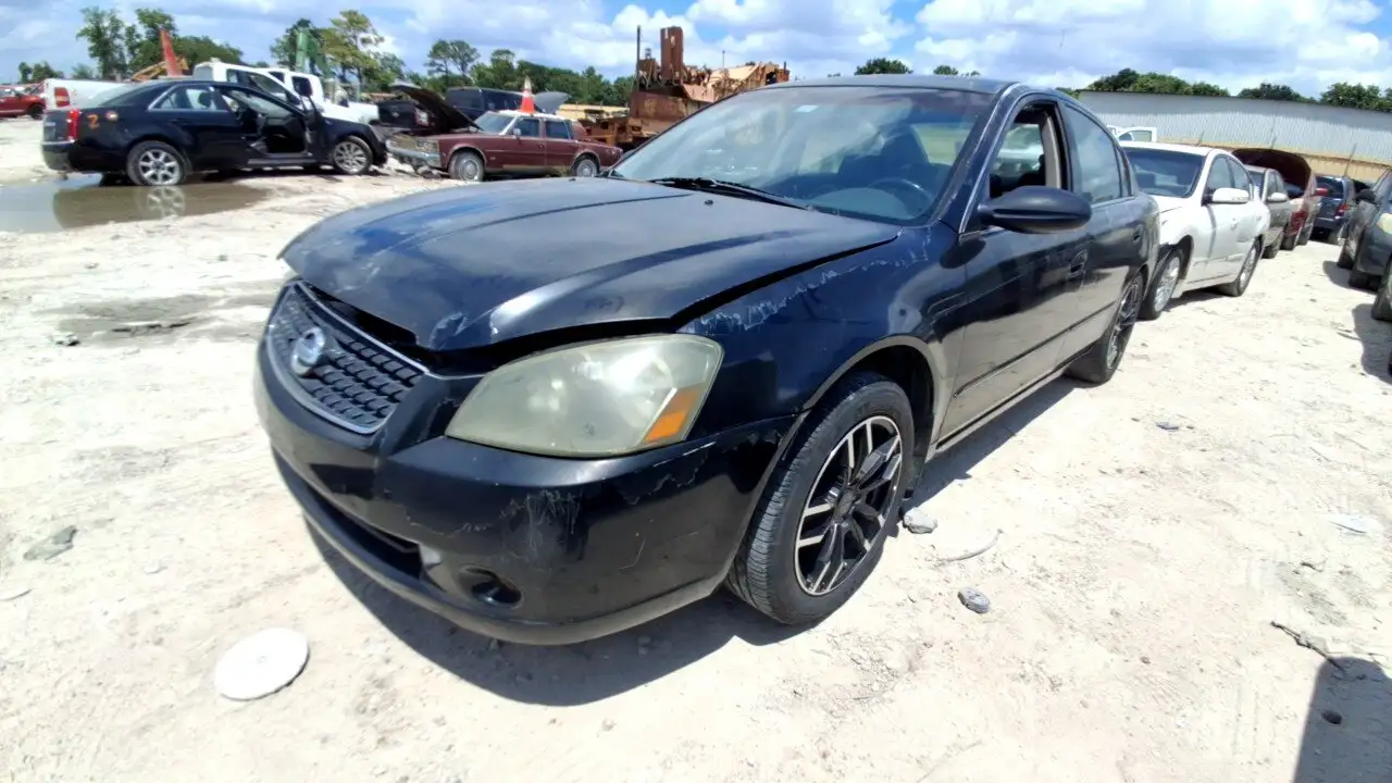 Photo of 2006 Nissan Altima
