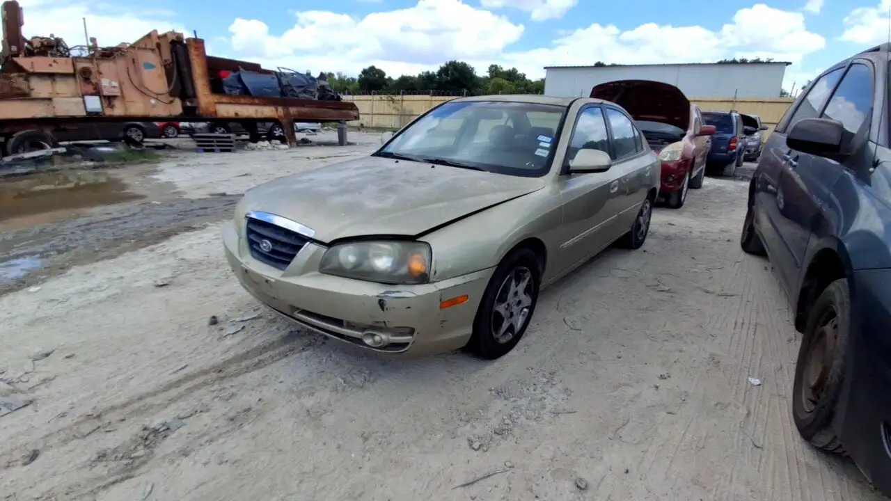 Photo of 2006 Hyundai Elantra