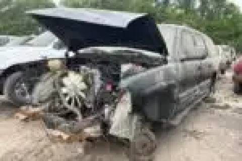 Photo of 2003 Chevrolet Suburban