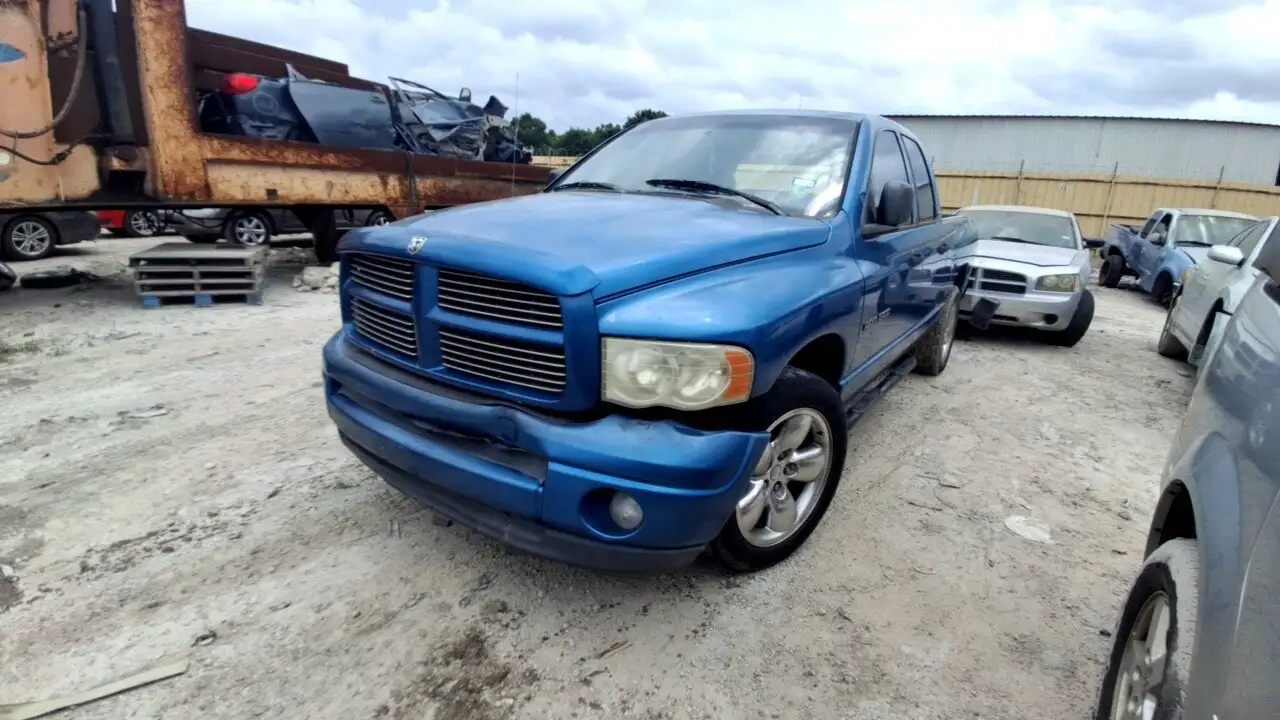 Photo of 2002 Dodge Ram 1500