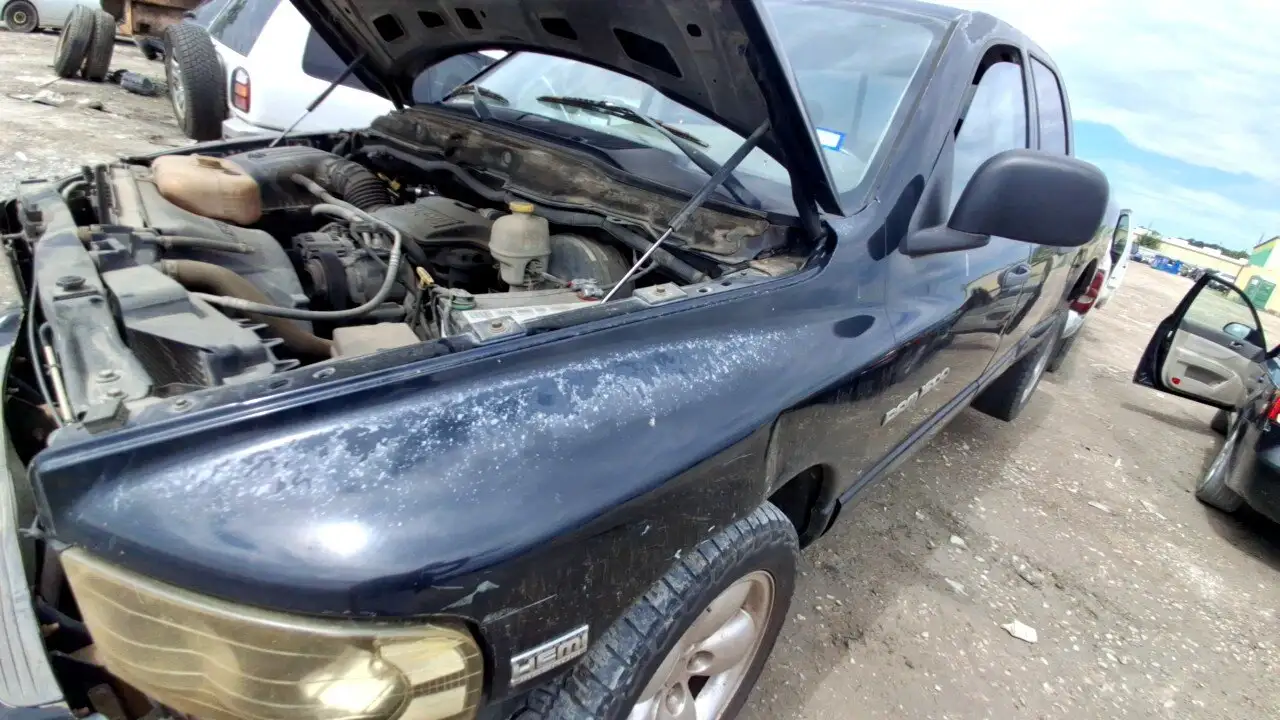 Photo of 2004 Dodge Ram 1500