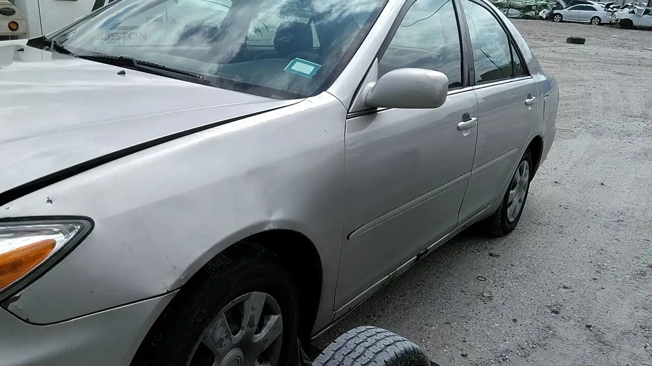 Photo of 2004 Toyota Camry