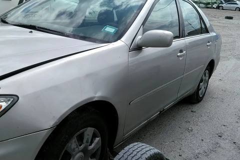 Photo of 2004 Toyota Camry
