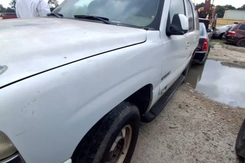 Photo of 2001 Chevrolet Tahoe