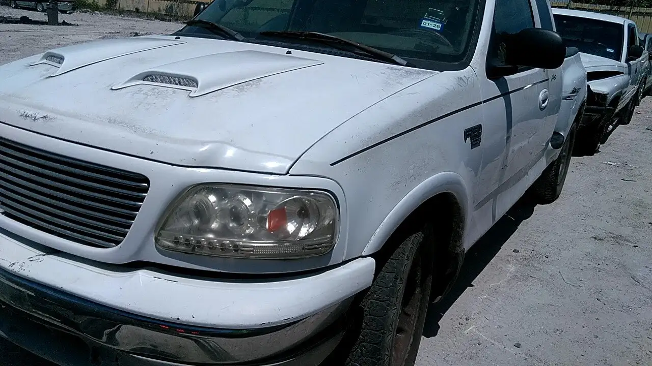 Photo of 2001 Ford F-150