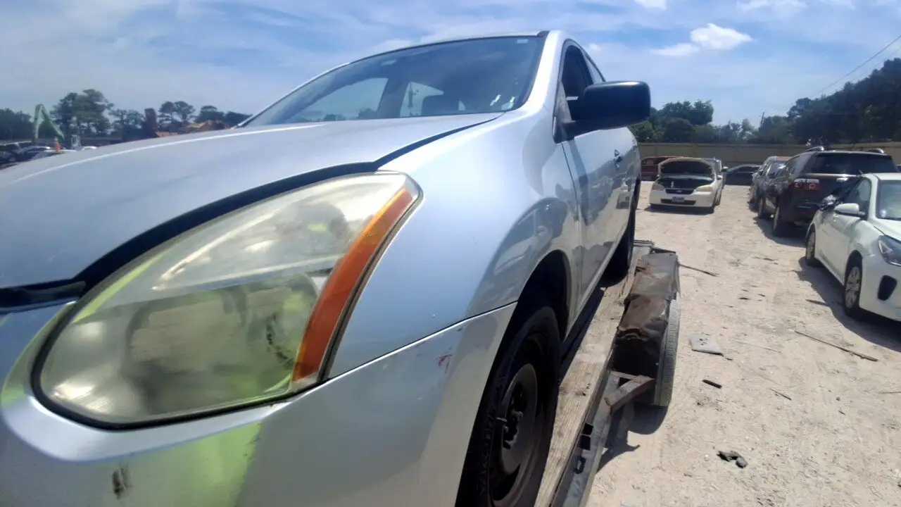 Photo of 2010 Nissan Rogue