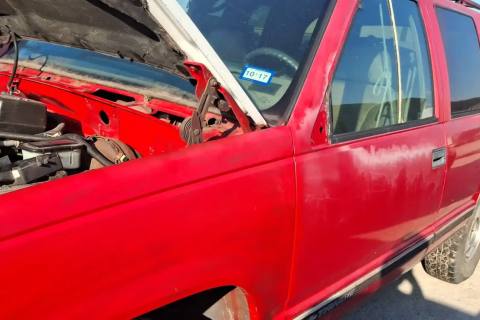 Photo of 1998 Chevrolet Tahoe