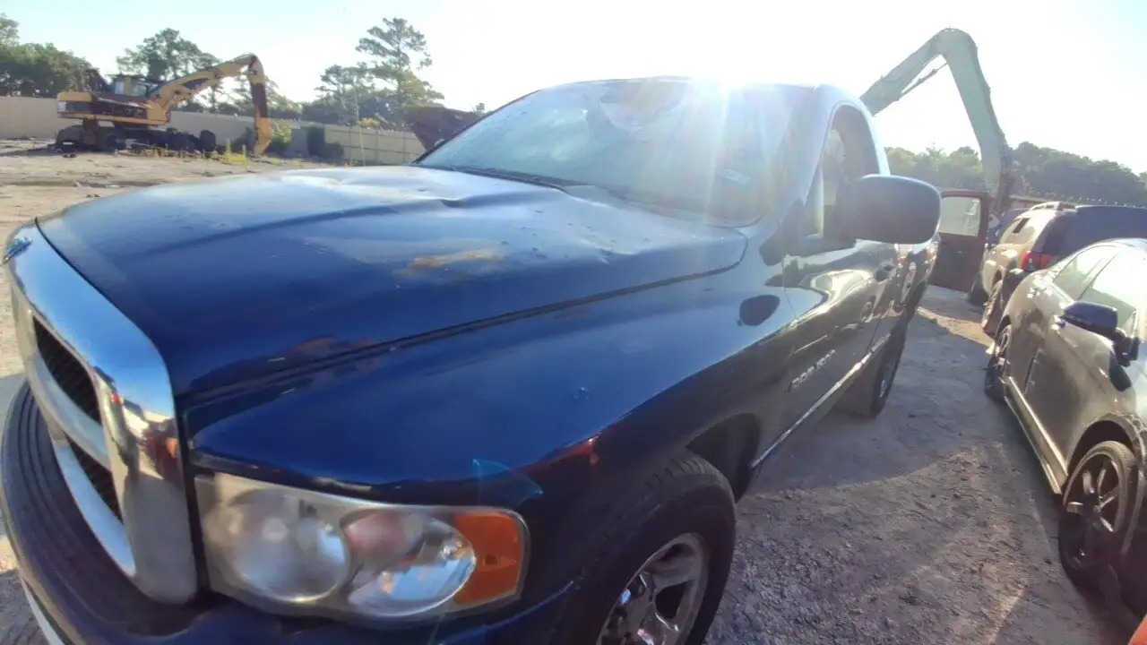 Photo of 2002 Dodge Ram 1500