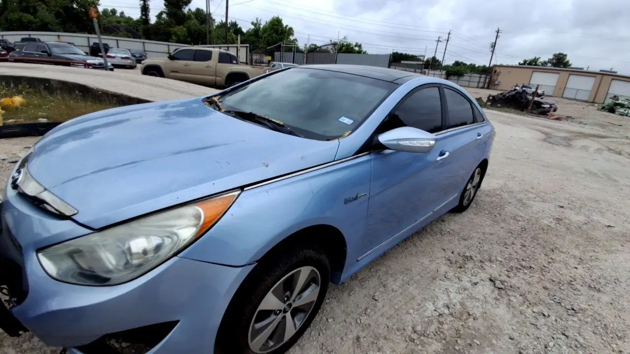 Photo of 2011 Hyundai Sonata