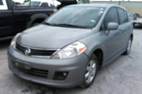 Photo of 2010 Nissan Versa