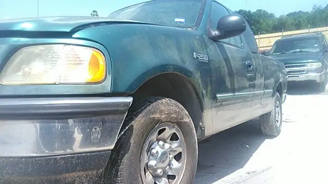 Photo of 1997 Ford F-250