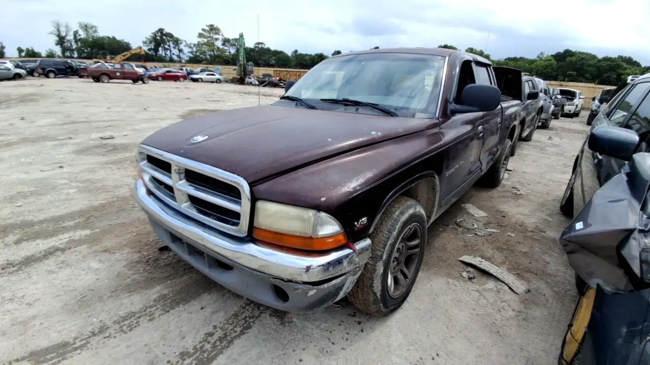 Photo of 2000 Dodge Dakota