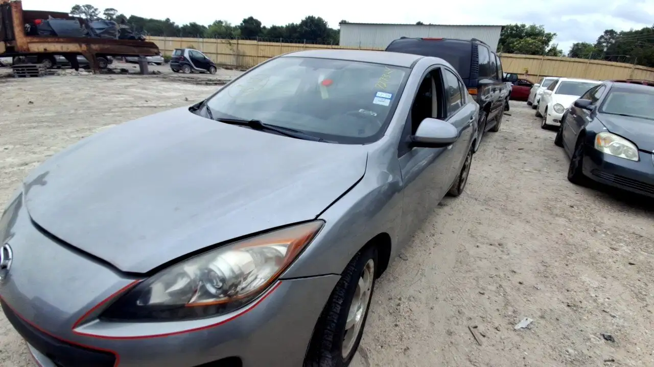 Photo of 2012 Mazda 3