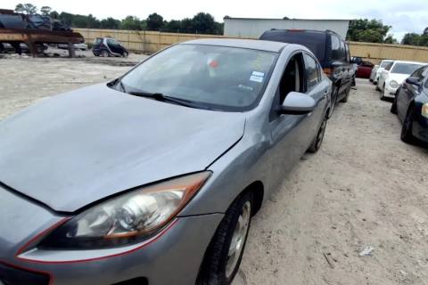 Photo of 2012 Mazda 3